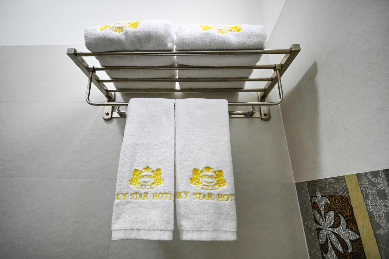 Sky Star Hotel Cidade de Ho Chi Minh Exterior foto
